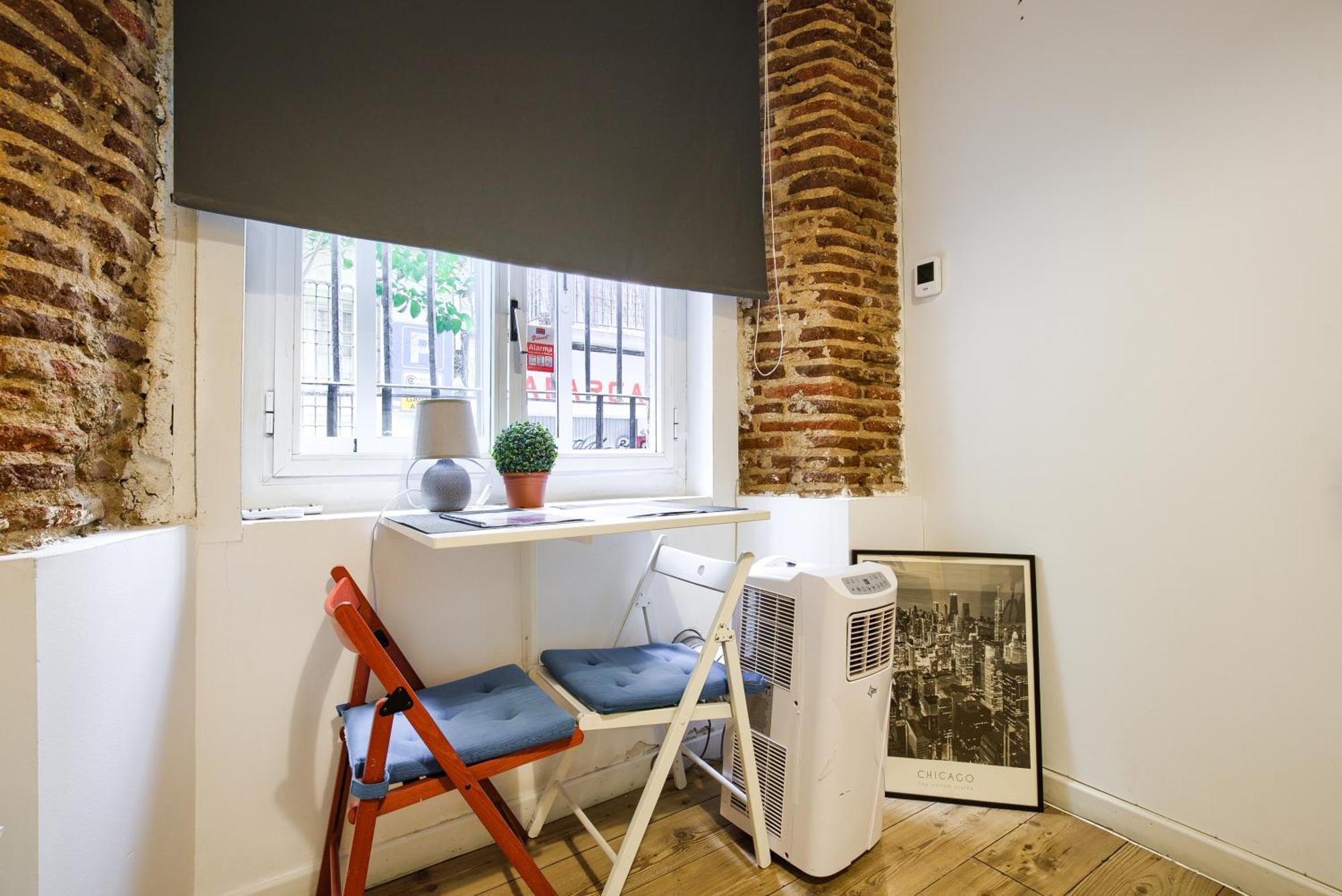 Intimo Estudio En Madrid, Centro, 2Pax, Wifi & Tv Zewnętrze zdjęcie
