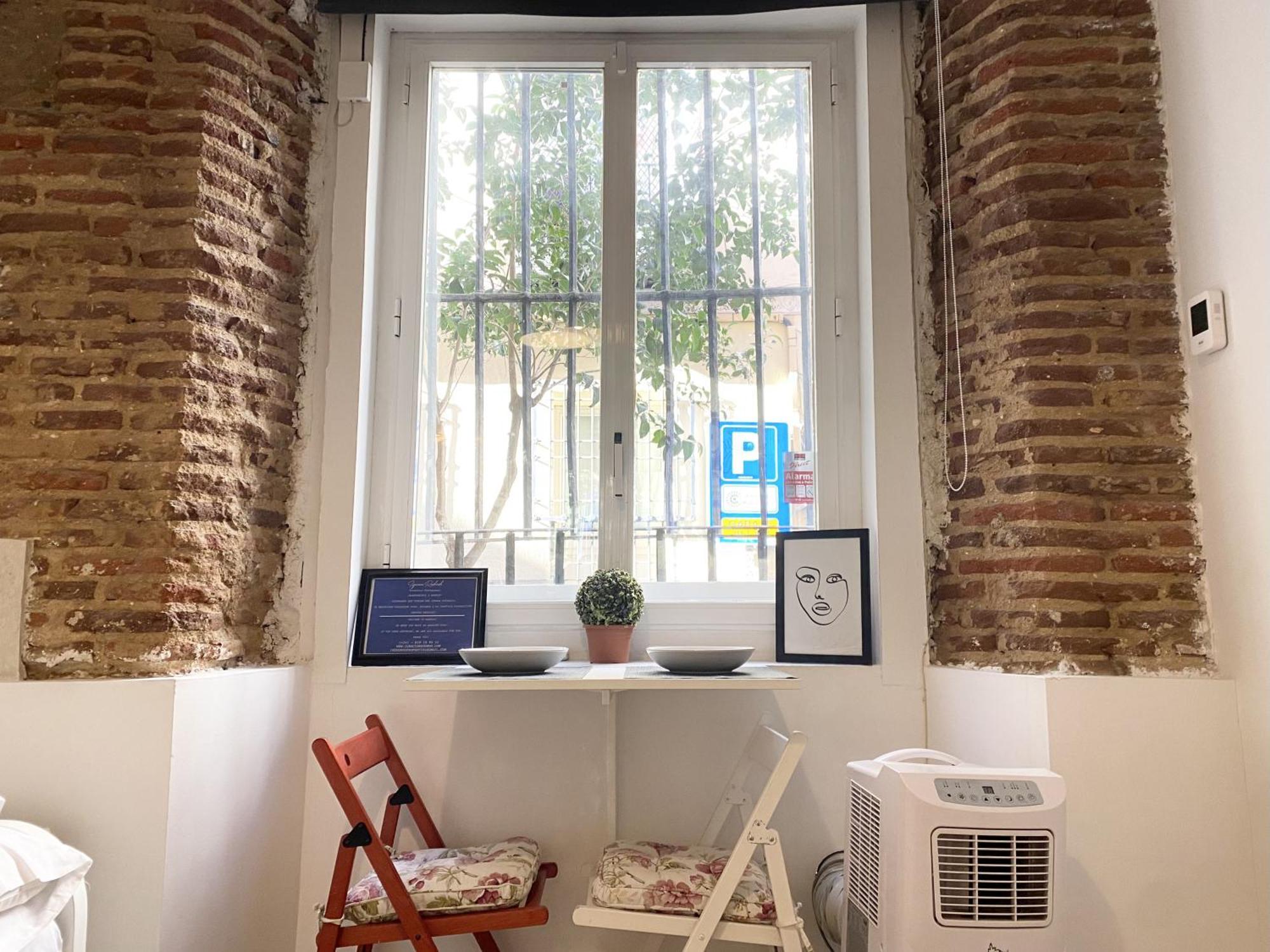 Intimo Estudio En Madrid, Centro, 2Pax, Wifi & Tv Zewnętrze zdjęcie