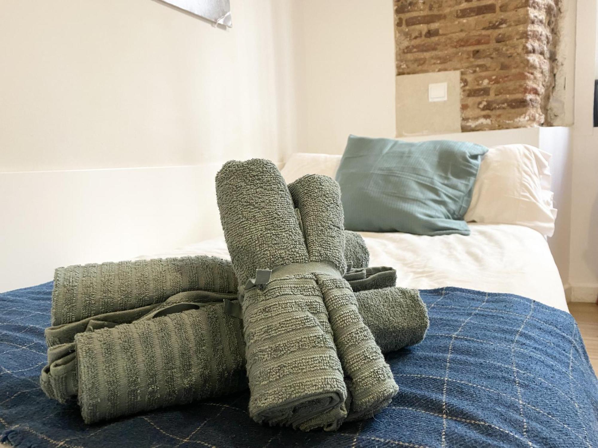 Intimo Estudio En Madrid, Centro, 2Pax, Wifi & Tv Zewnętrze zdjęcie